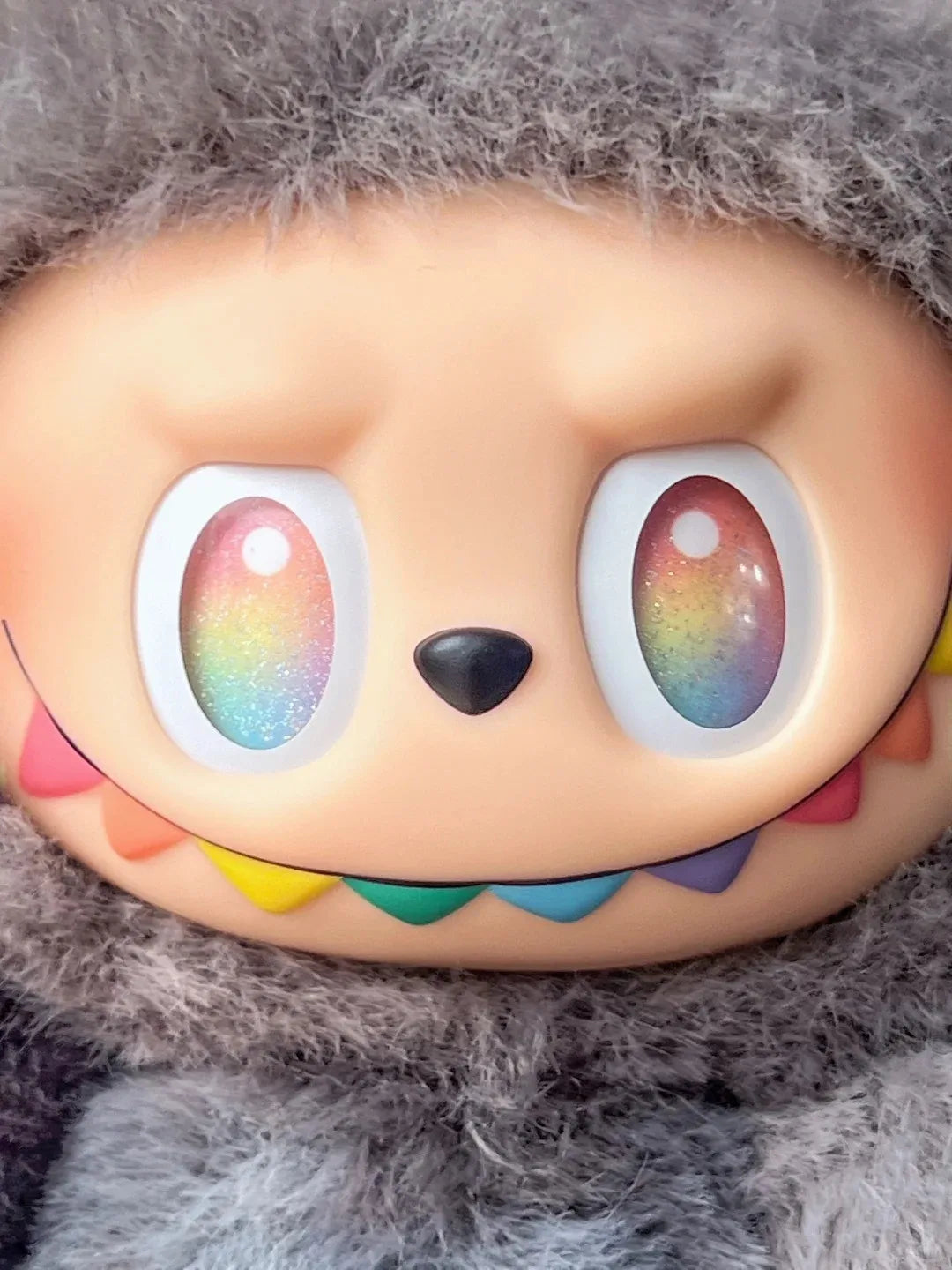 Labubu Hidden "Big into Energy" Pendant – Limited Editions
